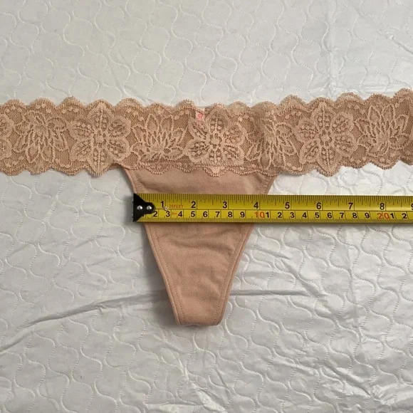 Victoria’s Secret PINK nude thong panty M - Picture 8 of 9